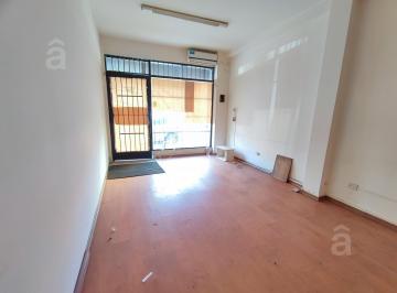 Local comercial · 22m² · Local en Alquiler Sobre Calle Principal