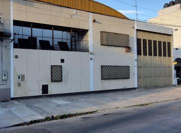 Bodega-Galpón , La Plata · Galpón en Alquiler - Lanús Oeste