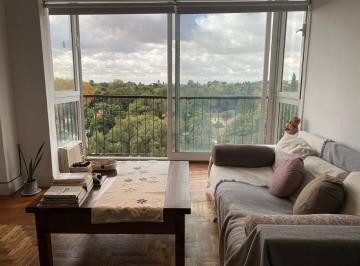 Departamento de 3 ambientes, San Isidro · Departamento con Excelente Ubicación