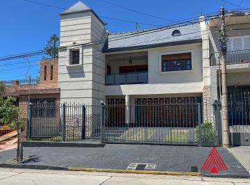 Casa · 314m² · 11 Ambientes · 2 Cocheras · Casa de Categoria en Venta B Maipu 2da Sección