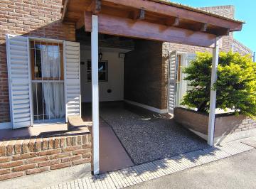 Casa de 3 ambientes, Córdoba · Oportunidad - Casa en Barrio Cerrado - Apta Credito