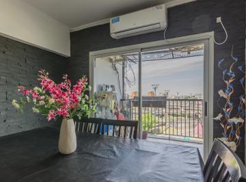 Departamento · 66m² · 4 Ambientes · Venta Departamento de 4 Ambientes con Balcón en Ciudadela - Vista Abierta