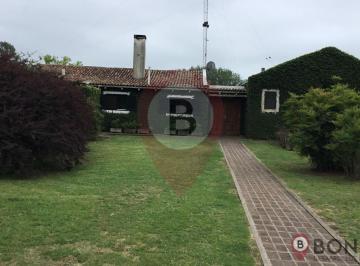 Casa · 240m² · 5 Ambientes · 4 Cocheras · Casa en Venta en Santa Ines 3! Casco Original del Antiguo Campo!