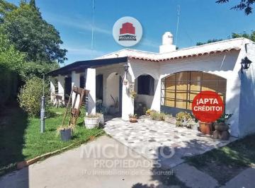Quinta vacacional · 156m² · 6 Ambientes · 2 Cocheras · Casaquinta en Venta, Goya N°3530, El Cazador. Apta Credito