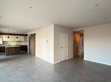 Departamento · 130m² · 4 Ambientes · 1 Cochera · Departamento en Guemes