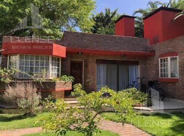 Casa · 120m² · 3 Ambientes · Casa 4 Ambientes en Venta - Club El Carmen