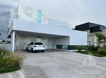 Casa · 400m² · 5 Ambientes · 3 Cocheras · Casa en Venta 6 Ambientes, Vista Laguna - Barrio Nuevo Quilmes