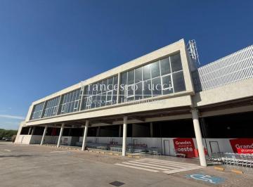 Local comercial · 306m² · 1 Ambiente · Locales en Alquiler Colectora Sur Acceso Oeste Paso del Rey