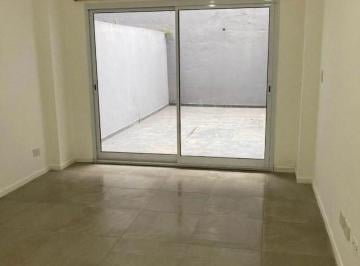 Departamento de 1 ambiente, Parque Patricios · Depto de 1amb Planta Baja de con Patio