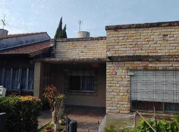 Casa · 95m² · 3 Ambientes · 1 Cochera · Casa en Venta en El Talar, Tigre