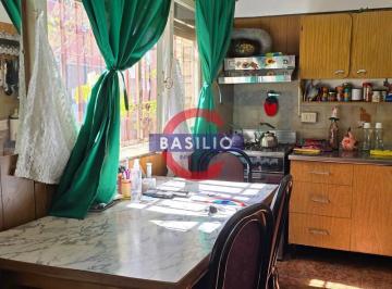 PH · 75m² · 4 Ambientes · Venta Casa Multifamiliar 7 Ambientes con Terraza en Washington Al 3700, Carapachay