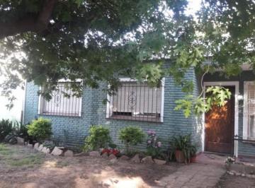 Casa · 92m² · 4 Dormitorios · Jose Romero 3535 - Ricardo Rojas - Tigre