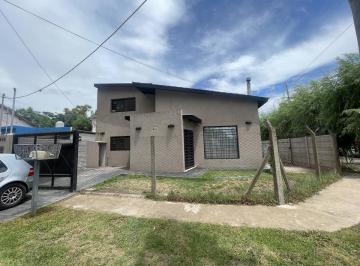 Casa · 119m² · 2 Dormitorios · 1 Cochera · Casa - L. Tunas