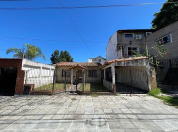 Casa · 199m² · 3 Ambientes · 1 Cochera · Casa - Tigre