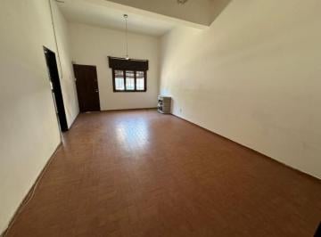 Casa de 5 ambientes, Córdoba · Apta Crédito - Güemes a m de Nva Cba. - Casa de 300 m² Totales
