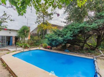 Casa · 170m² · 6 Ambientes · Alquiler Casa de Gran Porte con Piscina en Pando