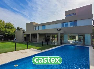 Casa · 280m² · 6 Ambientes · Casa en Alquiler Anual en La Lomada de Pilar