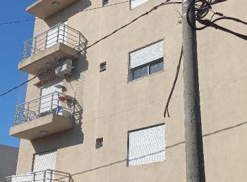 Departamento de 3 ambientes, La Matanza · Hermoso Departamento de 3 Ambientes con Cochera y Terraza Propia