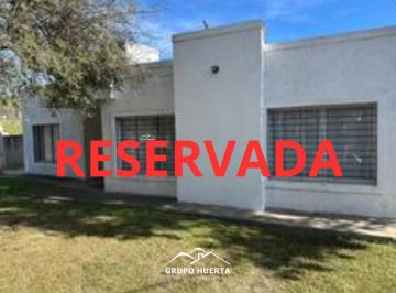 Casa · 86m² · 4 Ambientes · 1 Cochera · Casa en Venta en La Falda, Oportunidad Oferta
