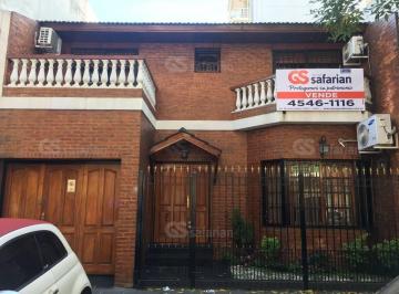 Casa · 163m² · 5 Ambientes · Casa en Venta Ubicado en Villa Crespo, Capital Federal