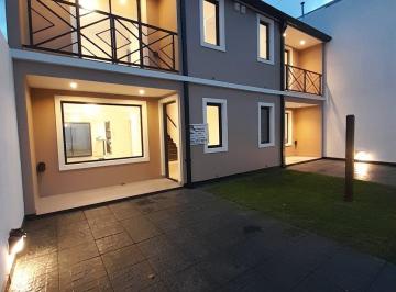 Casa de 3 ambientes, Mar del Plata · Duplex 3 Ambientes Ubicados en Barrio Los Pinares. a Estrenar.