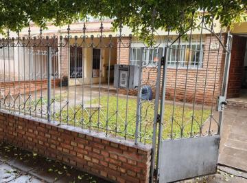 DIS-DIS-290_2 · Casa en Venta - 3 Dorm - Barrio Rosedal