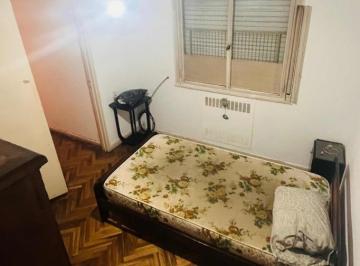 Departamento · 45m² · 3 Ambientes · Alquiler Tres Ambientes Flores