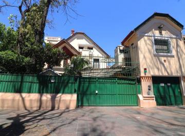 Casa · 703m² · 10 Ambientes · 5 Cocheras · Alquiler Casa Olivos 5 Dorm. Expectacular