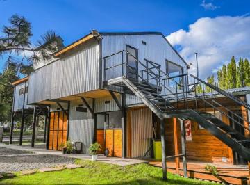 Hotel · 300m² · Hosteria en Barrio Villa Hípica