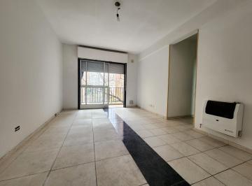 Departamento · 59m² · 4 Ambientes · 1 Cochera · Departamento con Cochera en Barrio Martin