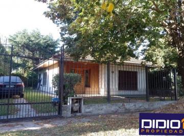 Casa · 127m² · 3 Ambientes · 3 Cocheras · Casa Venta Burzaco Corimayo