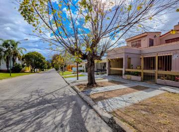 Casa de 4 ambientes, Salta · Casa - Tres Cerritos