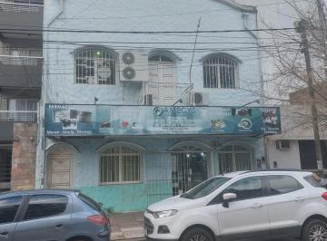 Local comercial · 376m² · 6 Ambientes · Local