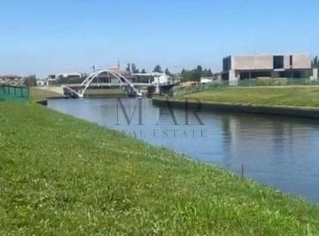 Terreno · 903m² · Lote en Venta en El Yacht, Nordelta con Salida Al Río Luján