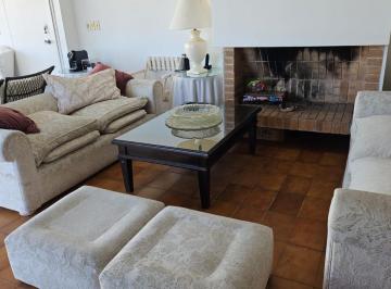 Departamento · 230m² · 5 Ambientes · 2 Cocheras · Departamento con 4 Dorm. en Venta en Península, Punta del Este