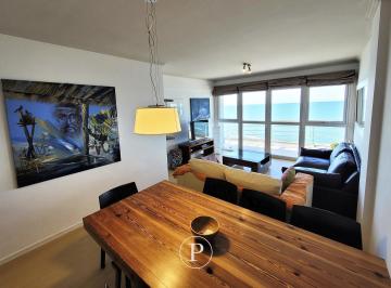 Departamento · 97m² · 4 Ambientes · 1 Cochera · Excelente Departamento 4 Ambientes Frente Al Mar