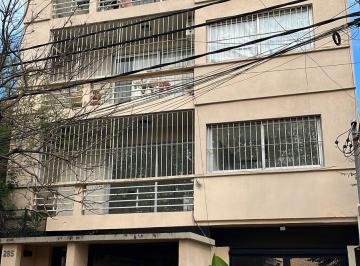 Departamento de 2 ambientes, Morón · En Alquiler - Departamento Dos Ambientes en Haedo con Cochera!