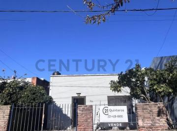 Terreno · 128m² · 2 Dormitorios · Casa a Demoler 24 E/ 164 y 165 Berisso
