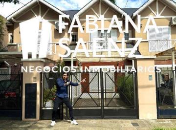 Casa · 90m² · 3 Ambientes · 1 Cochera · Impecable Duplex con Entrada Para Coche