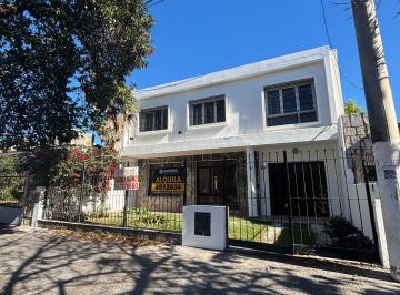 Casa de 8 ambientes, Córdoba · Alquiler - Casa - Bº Juniors