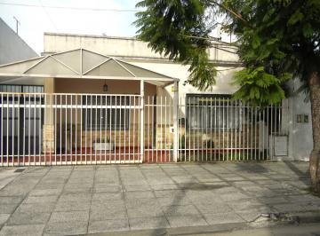 Casa de 4 ambientes, La Matanza · Casa 4 Ambientes con Pileta y Quincho