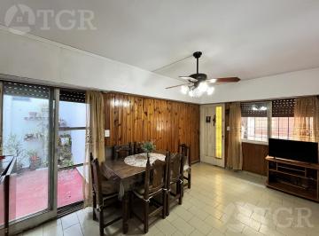 PH · 57m² · 3 Ambientes · Departamento Tipo PH. 3 Ambientes - Patio - Lavadero.