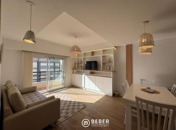 Departamento · 70m² · 3 Ambientes · Venta Tres Ambientes a La Calle con Balcon, Guemes Mar del Plata