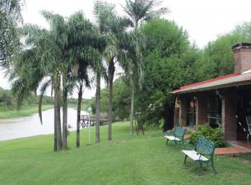 Casa · 224m² · 6 Ambientes · 2 Cocheras · Casa Exclusiva con Vista Al Rio en Country Ubajay