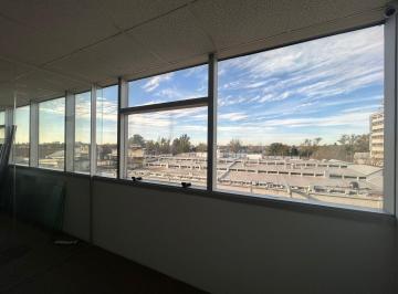 Oficina comercial · 89m² · 1 Ambiente · 4 Cocheras · Oficina en Alquiler Sobre en San Isidro