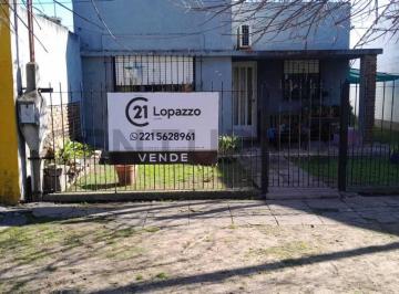 Casa · 62m² · 4 Ambientes · Casa Ubicada en Zona de Crecimiento 511 E/ 134 y 135 Hernández