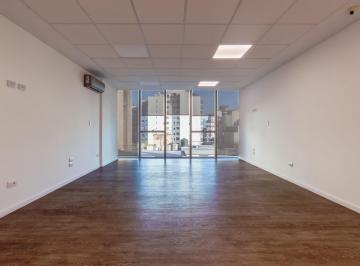 Oficina comercial · 40m² · 1 Ambiente · 1 Cochera · Oficina Venta Barrio Centro Cochera Luminoso Moderno