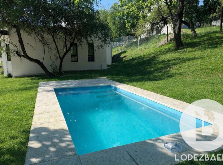 Casa · 138m² · 11 Ambientes · 2 Cocheras