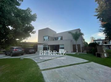 Casa · 300m² · 7 Ambientes · 2 Cocheras · Casa en Alquiler en Haras La Pradera, Pilar, G. B. a. Zona Norte