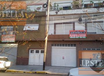 Edificio · 750m² · 9 Ambientes · 6 Cocheras · Edificio Comercial / Vivienda de 700 m² S/ Lote de 750 m en Zona Centro - S. Justo (Ctro)